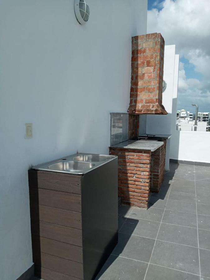 Cozy Apartment In Exclusive Area Bella Vista Santo Domingo Exterior foto